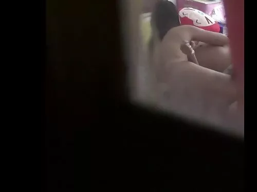 પિગટેલ્સ સાથે સુંદર  ...